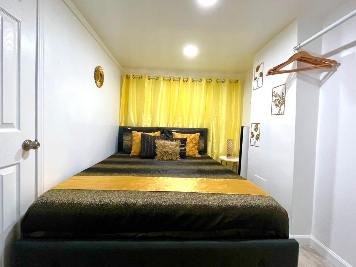 The Amber Retreat - Brooklyn Centre Comfort - Charming Space For Families, Couples & Business Travelers Near Downtown - With 300Mb Wifi, Parking & Self Check-In Cleveland Buitenkant foto